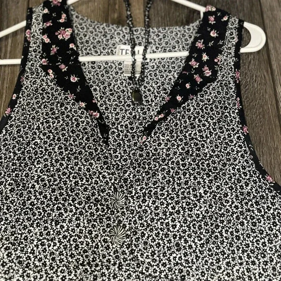 TF•LA Black & White Floral Maxi Dress | Boho Chic Italy-Inspired Look | Size L - Picture 7 of 10